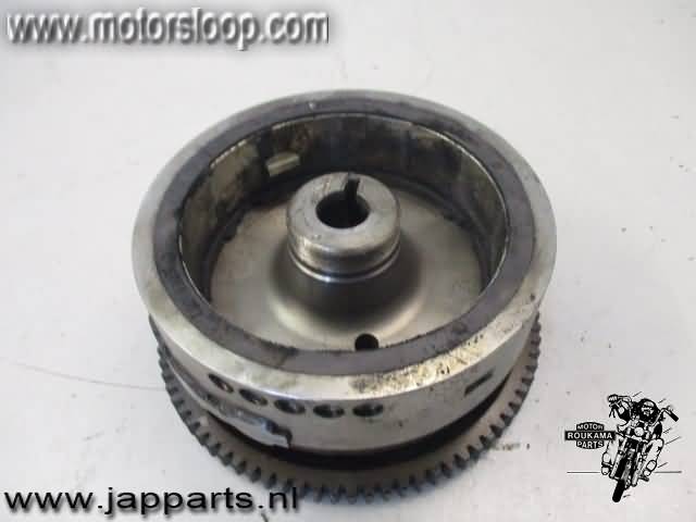 Suzuki DR800S(SR43) Vliegwiel met starterkrans