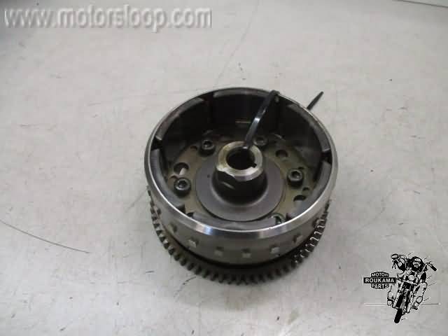Suzuki DL650(B1111) Vliegwiel met startkoppeling