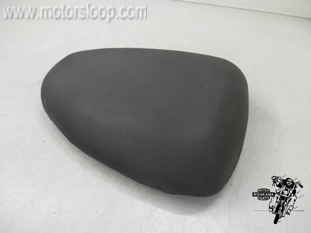 Suzuki SV650N Zadel passagier