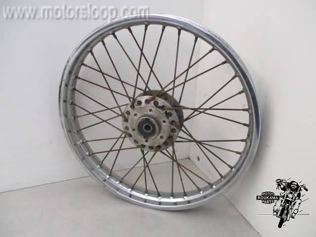 Suzuki GN250 Voorwiel