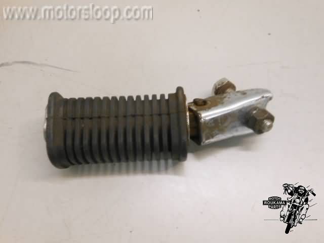 Suzuki GSX400E Voetstep rechts achter 43600-34500