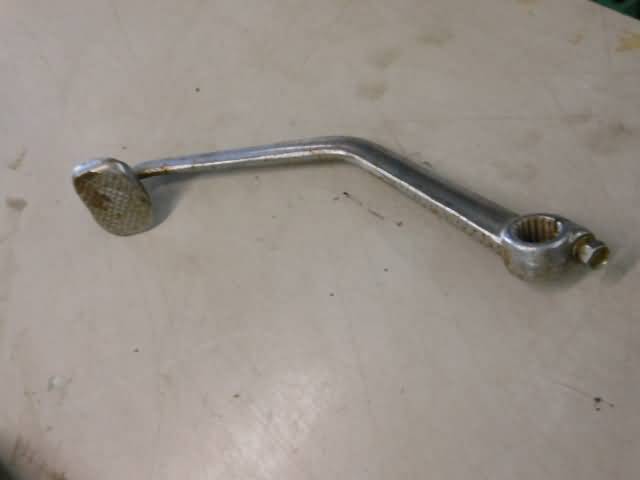 Suzuki GS300L(GK52L) Pedal de freno 43110-44401