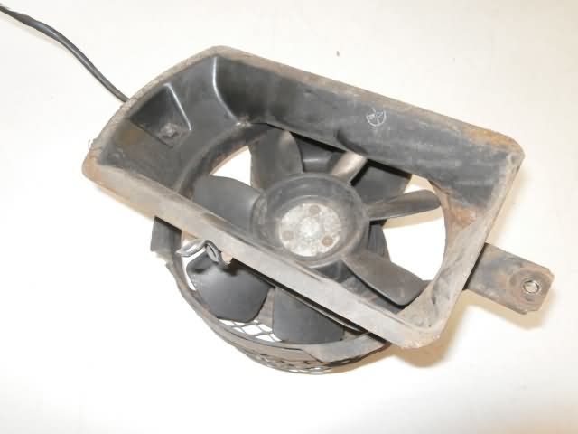 Suzuki VS700(VP51A) Koelvin 17800-38A03