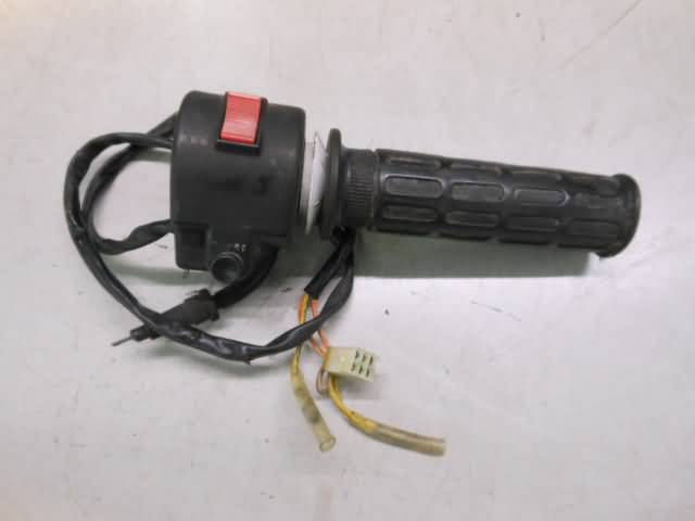 Suzuki GS750T Conmutador derecha con acelerador 37200-49470