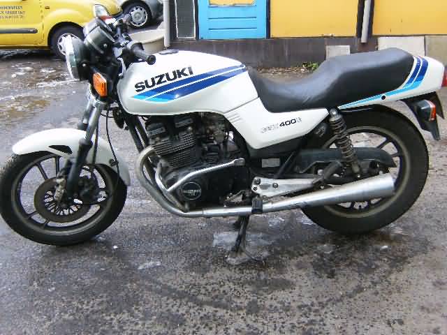 Suzuki GSX400E1987