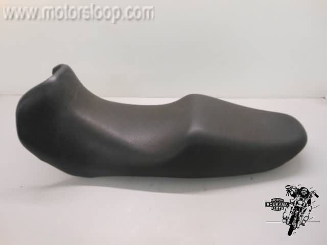 Suzuki GSX750F(AK1113) Zadel 45100-08F00-V09