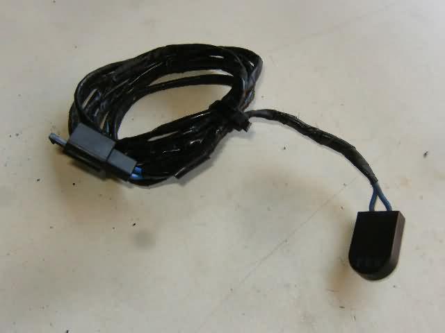 Suzuki AN400 Onbekend Onderdeel , Diode ?