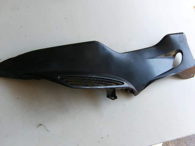 Suzuki AN400 Zijdeel 2