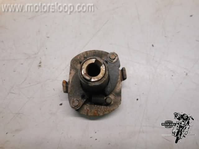 Suzuki GS550E Vervroeger 33120-45021