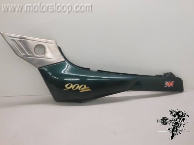 Triumph 900S Sprint(372) Zijkap links