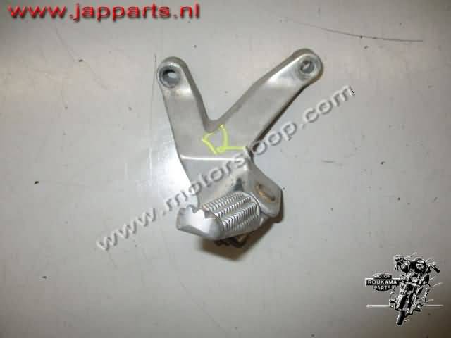 Yamaha YZF750R(4HD) Voetsteun achter R