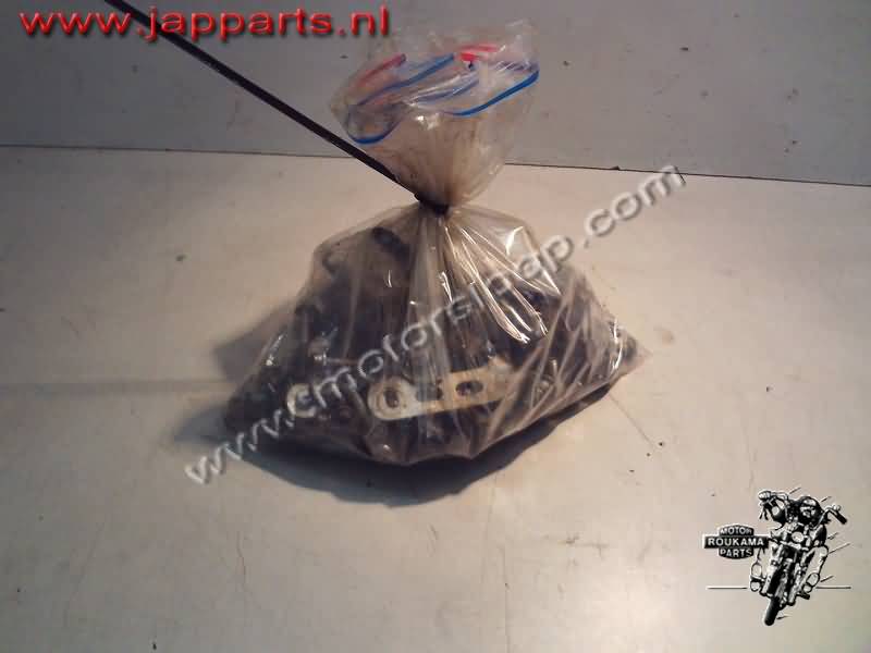 Yamaha YZF-R1(RN191) Bolsa tuercas y tornillos