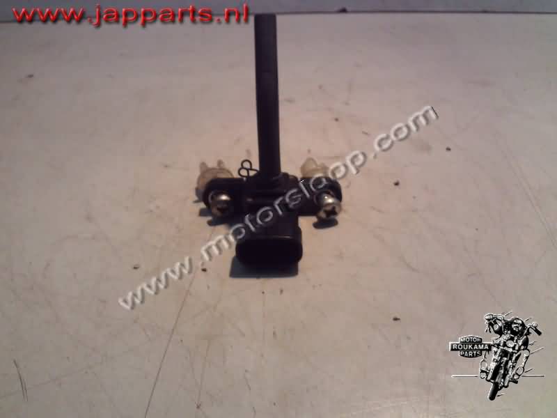 Yamaha YZF-R1(RN191) Oil pressure sensor