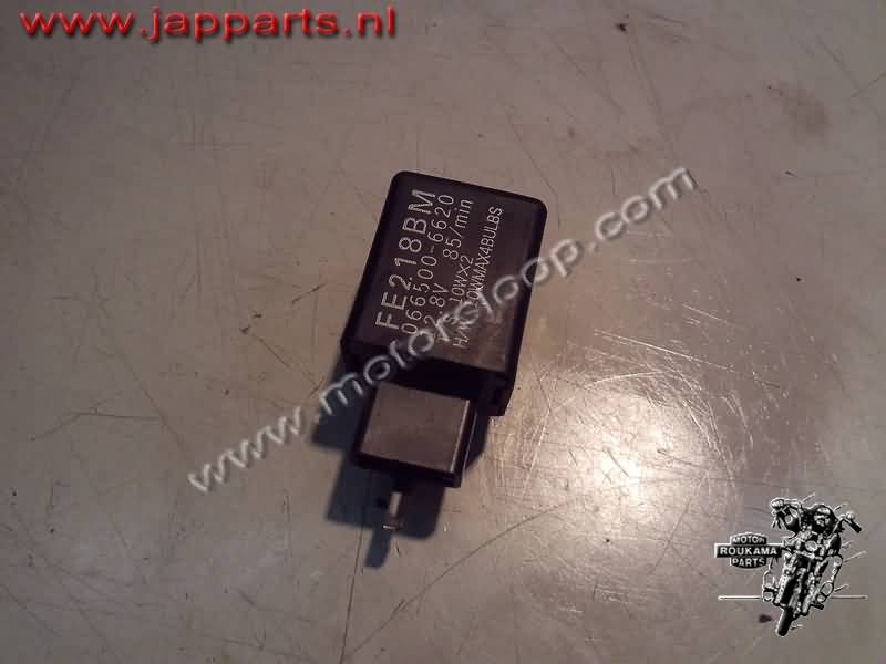 Yamaha YZF-R1(RN191) Knipperlicht relais