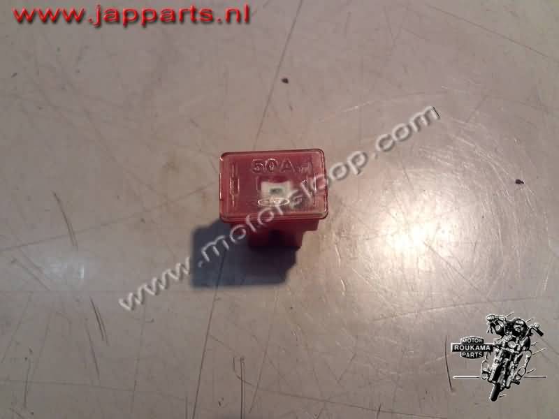 Yamaha YZF-R1(RN191) Zekering