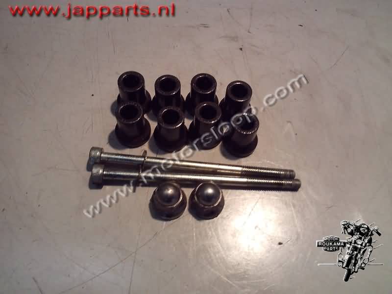 Yamaha YZF-R1(RN191) Kopbouten