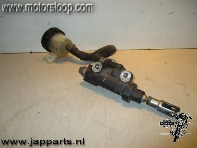 Yamaha YZF600R(4TV) Rempomp achter