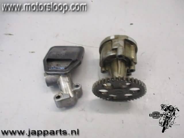 Yamaha FZR1000(3LE) Oliepomp
