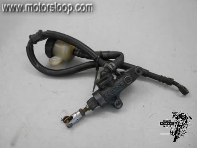 Yamaha YZF-R6(RJ031) Rempomp achter