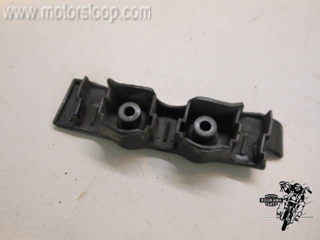 Yamaha XVZ1200(47G) Kunstof houder remleiding