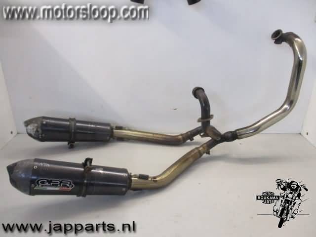 Yamaha BT1100(RP05) Uitlaat compleet