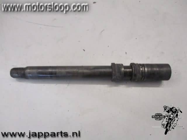 Yamaha BT1100(RP05) Eje rueda delantera