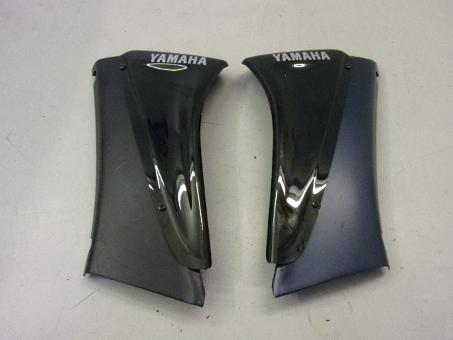 Yamaha XP500(SJ011) Zijkapjes midden