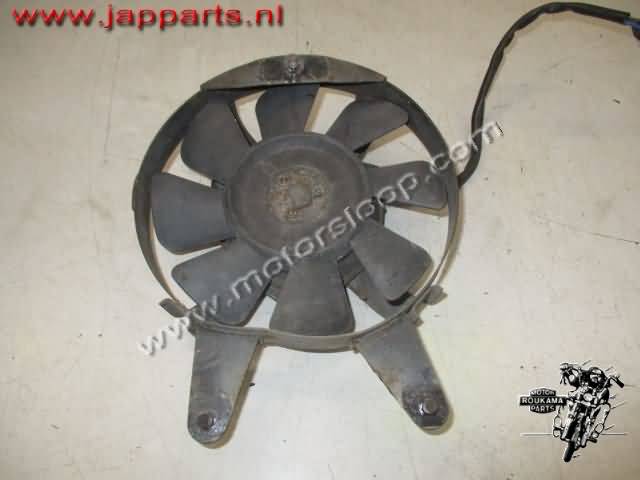 Yamaha FZS600 Cooling fan