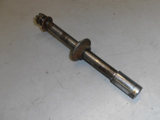 Yamaha XS500 Voorwiel as