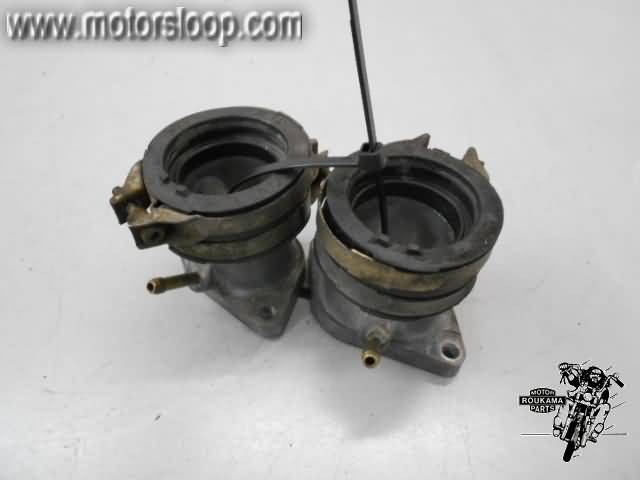 Yamaha TDM850(3VD) Tomas de admision