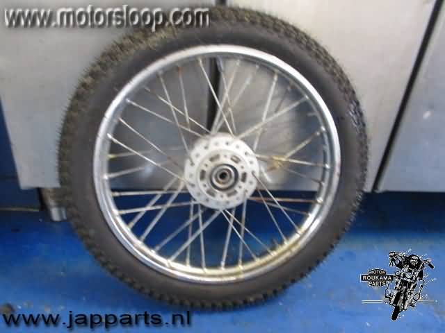 Yamaha XV250(3LS) Voorwiel