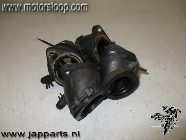 Yamaha XVZ1200(47G) Inlaatrubbers