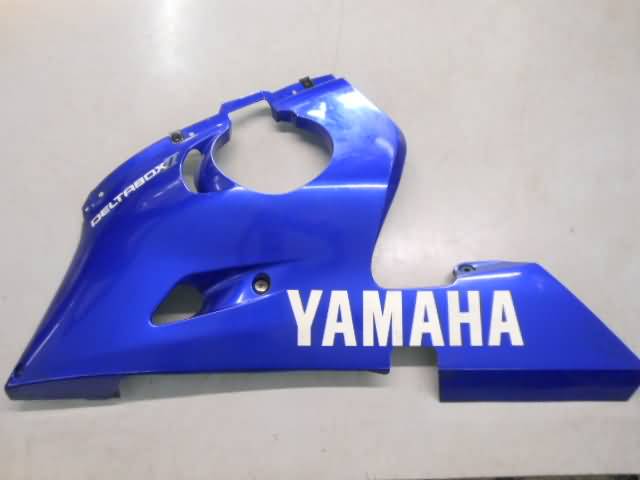 Yamaha YZF-R6(RJ032) Zijkap links