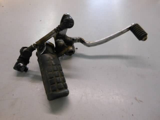 Yamaha XJ750K Footpeg with pedal