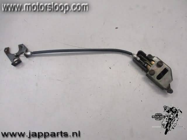 Yamaha FJR1300A(RP08) Zadelvergrendeling