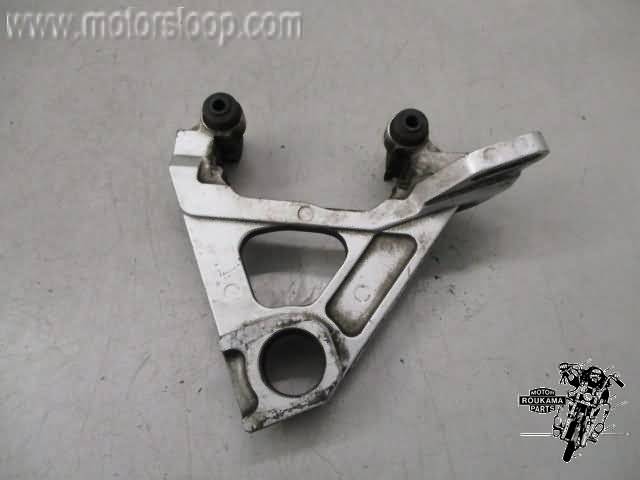 Yamaha YZF-R6(RJ031) Remklauwhouder achter