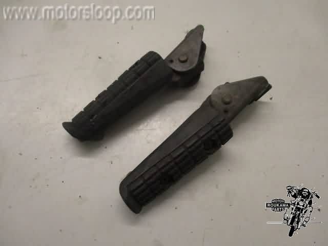 Yamaha FZ750 Voetsteps achter