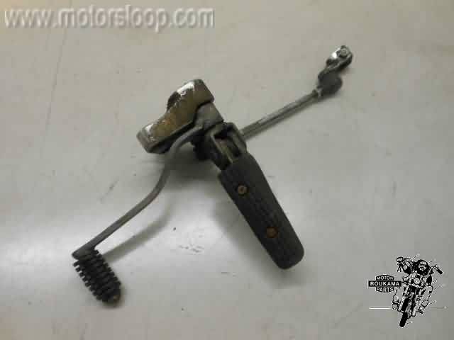Yamaha FZR400(3BF) Footpeg left with shifter