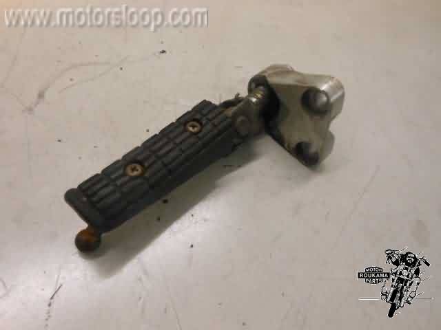 Yamaha FZR400(3BF) Footpeg front right