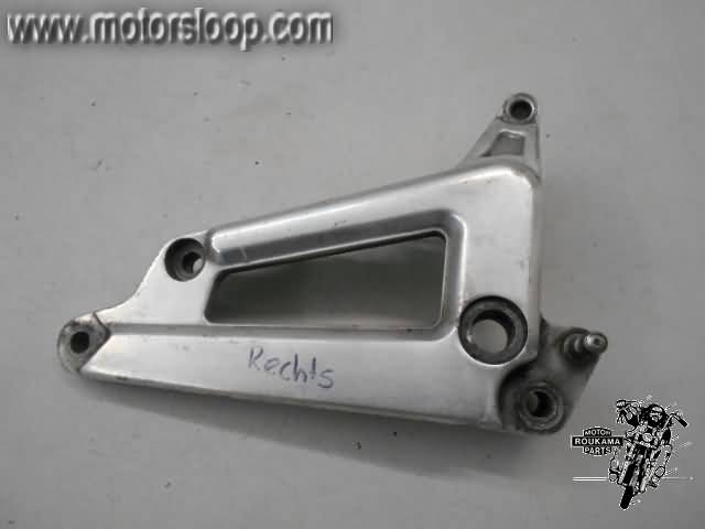 Yamaha XV500(22U) Soporte estribera derecha