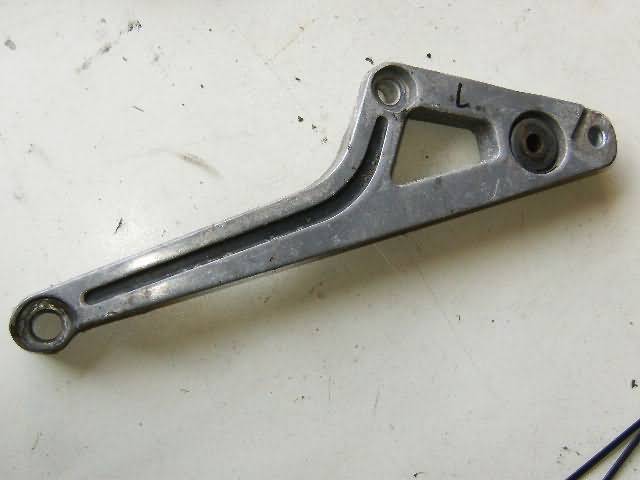 Yamaha XJ650 MAXIM Schetsplaat links 4H7-27442-00-00