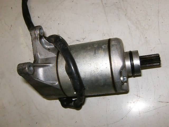 Yamaha GTS1000(4BH) Motor de arranque 3XF-81800-00