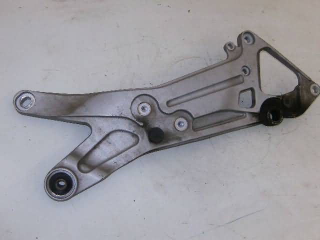 Yamaha GTS1000(4BH) Schetsplaat Rechts 4BH-27443-00